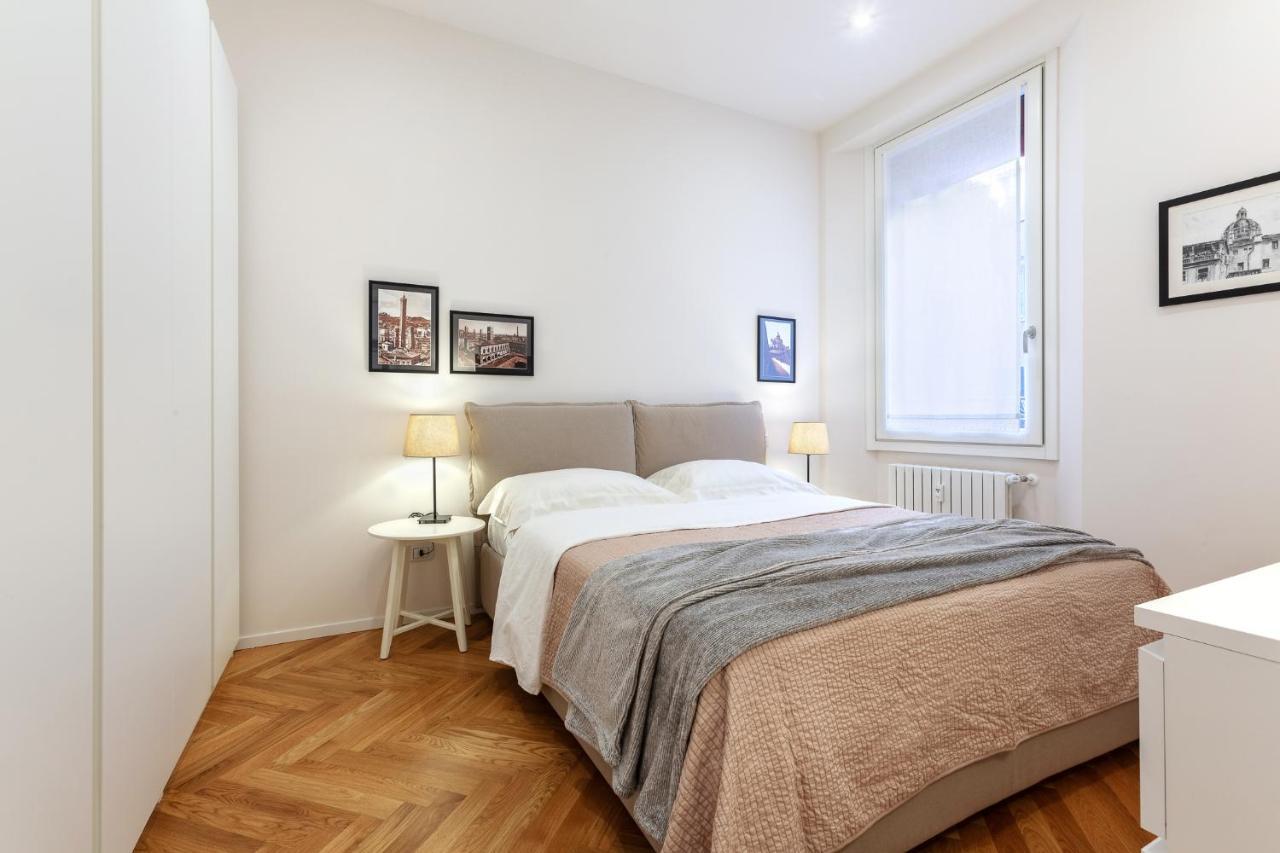 Bologna Piazza Del Nettuno Apartment Ngoại thất bức ảnh