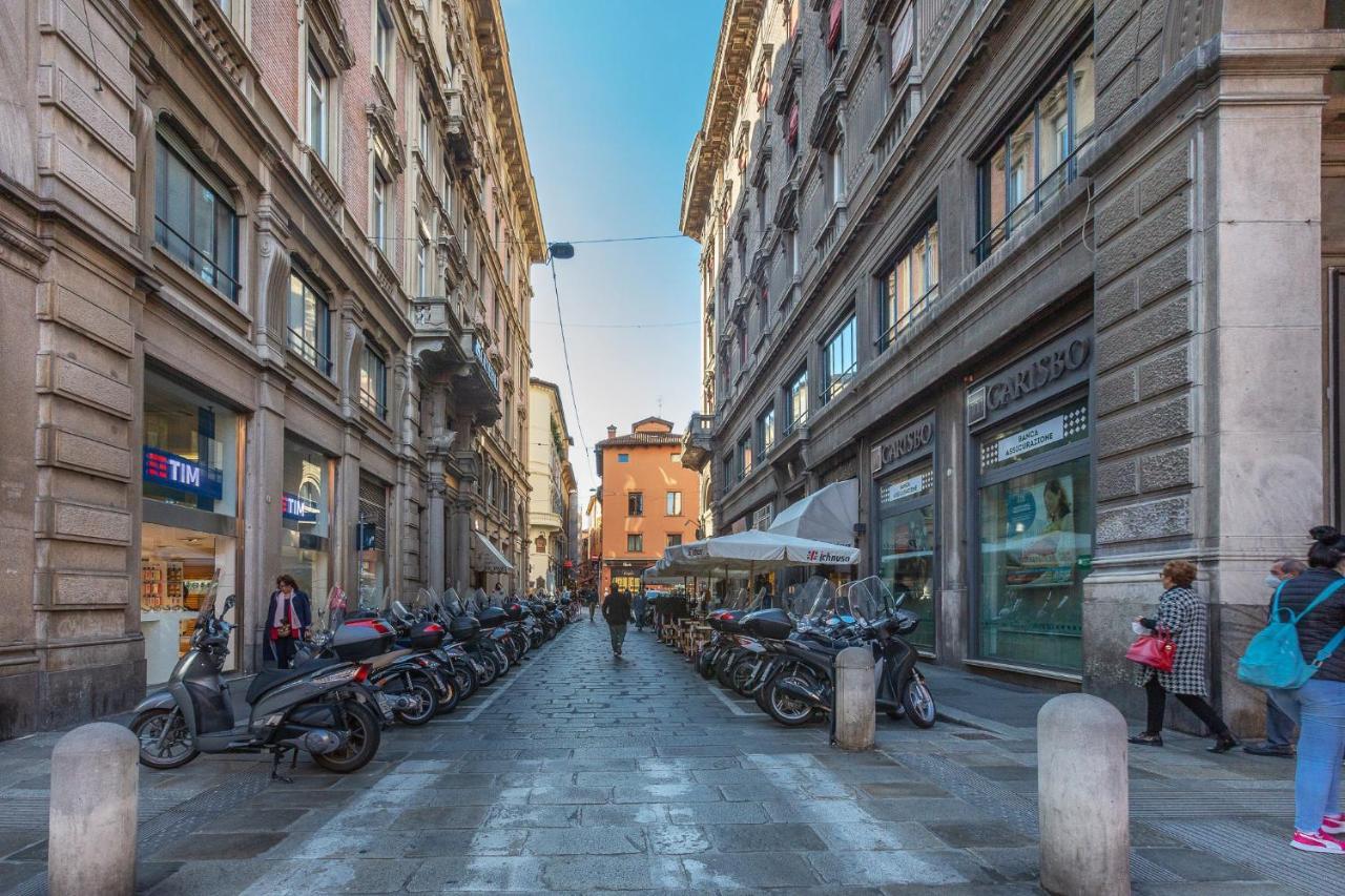 Bologna Piazza Del Nettuno Apartment Ngoại thất bức ảnh